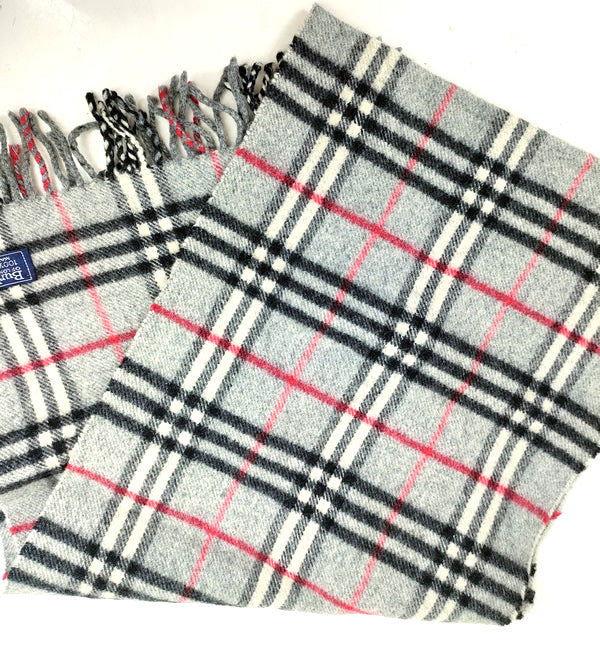 Burberrys of London Lambswool gray a005【USED】