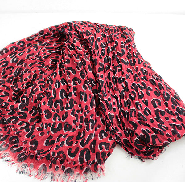 Louis Vuitton Stall scarf red black a024【USED】