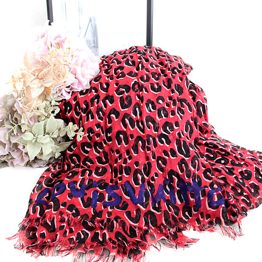 Louis Vuitton Stall scarf red black a024【USED】