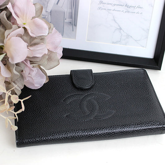 CHANEL wallet  Bi-fold wallet long wallet black Caviar skin a018【USED】