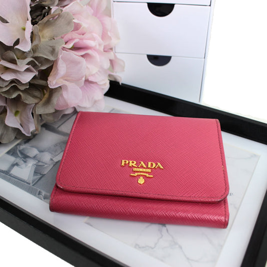 PRADA wallet  trifold wallet wallet pink a016【USED】