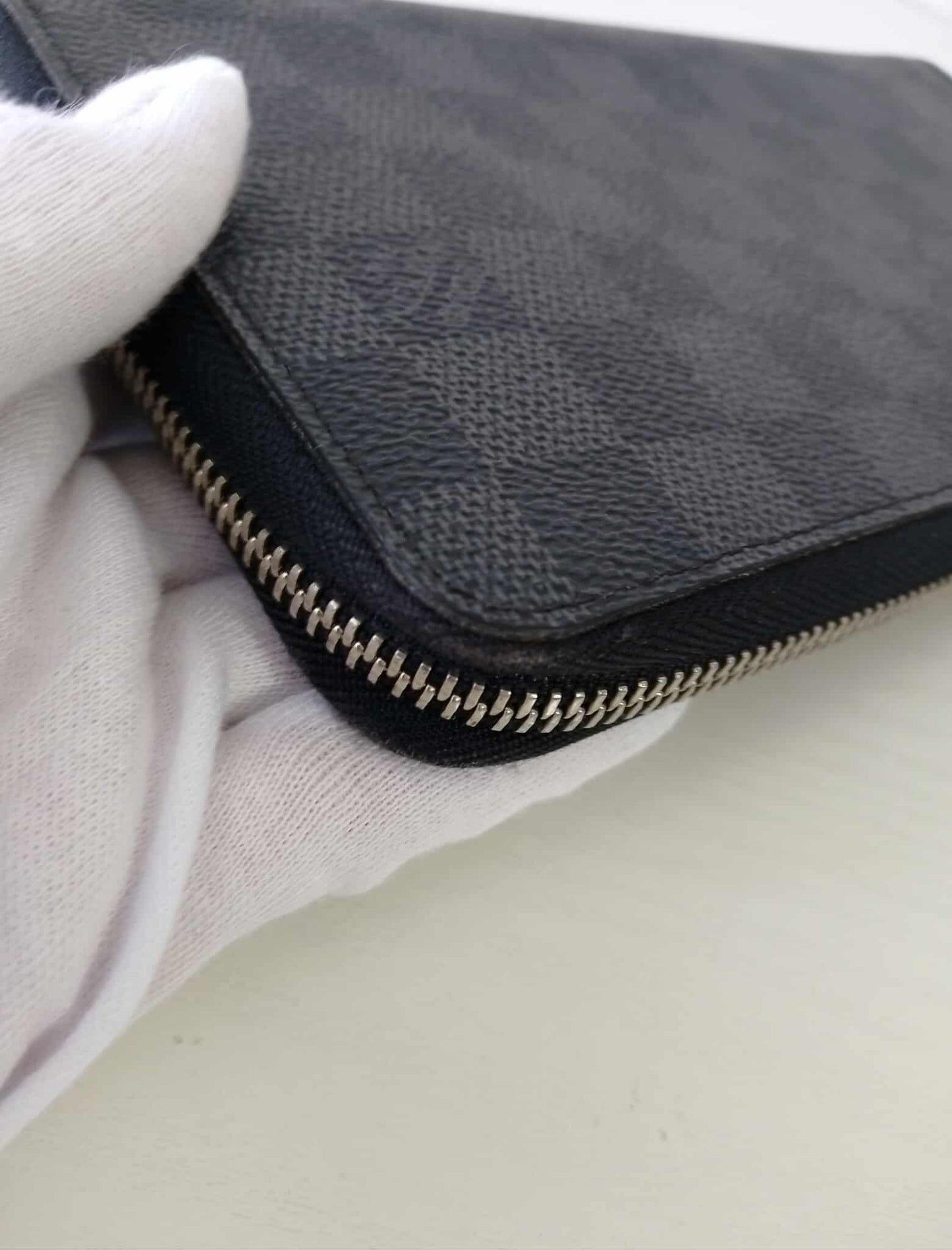 Louis Vuitton wallet LV Damier Zippy Round Fastener Long Wallet【USED】